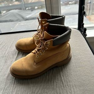 Men’s Timberland Boots Size 8